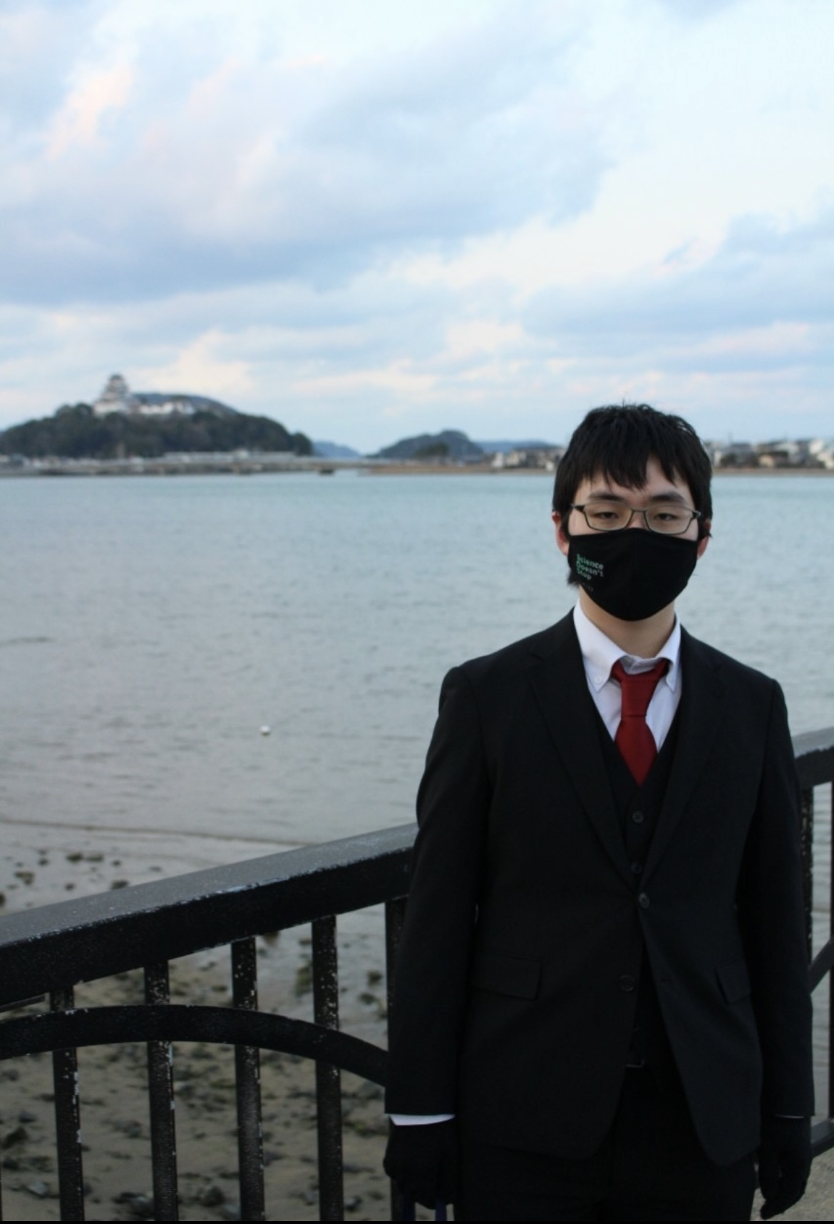 岡本陽